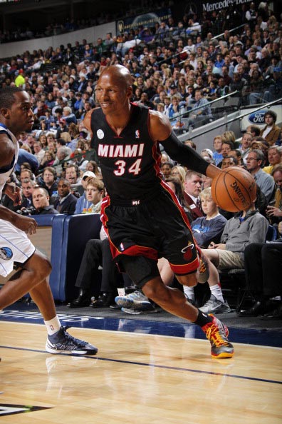 前所未有的 前所未有的