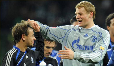 球范围内扩 球范围内扩