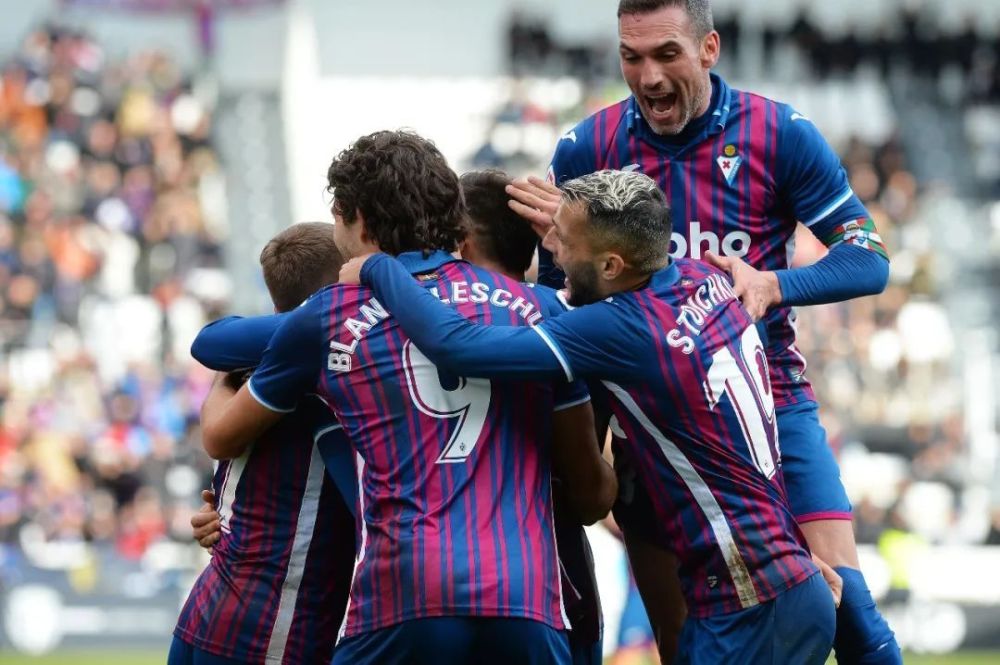 年轻球员 年轻球员